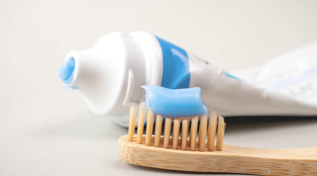 5 Vegan Toothpastes For Strong Teeth and Good Oral Hygiene